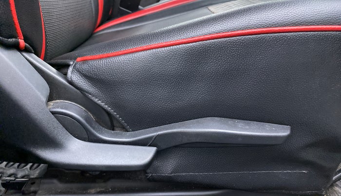 2019 Toyota Glanza G MT PETROL, Petrol, Manual, 69,553 km, Driver Side Adjustment Panel
