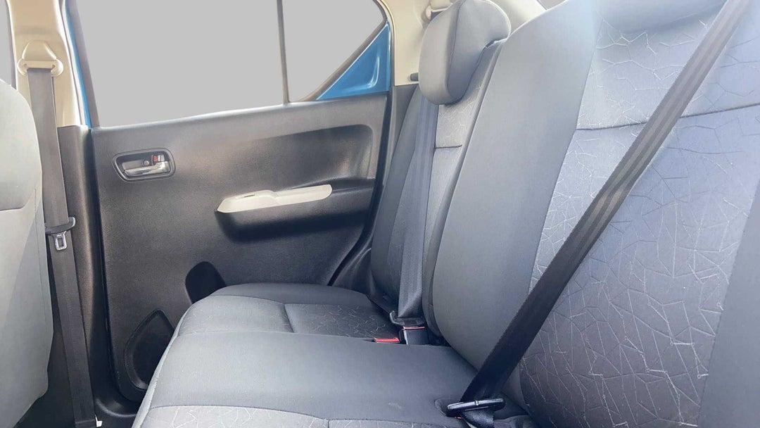 Right Side Rear Door Cabin