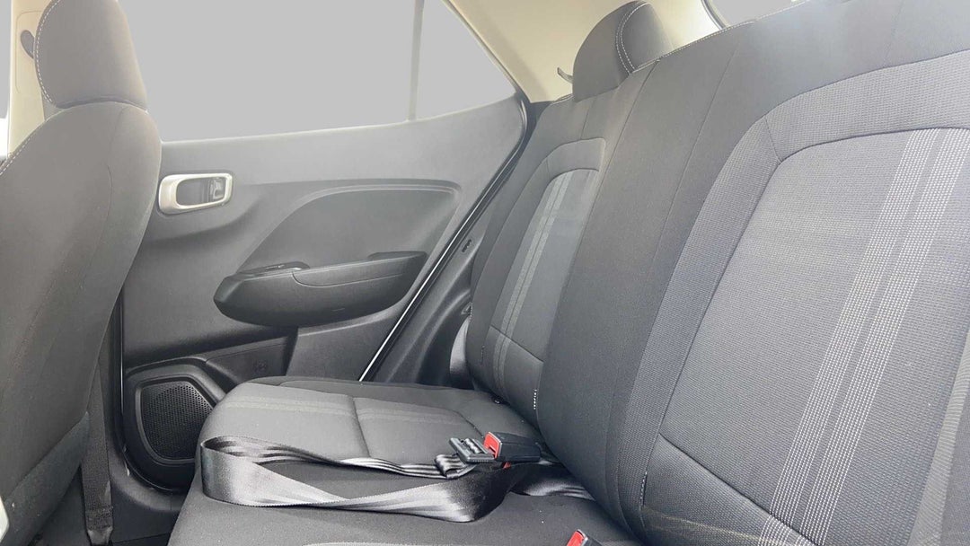 Right Side Rear Door Cabin