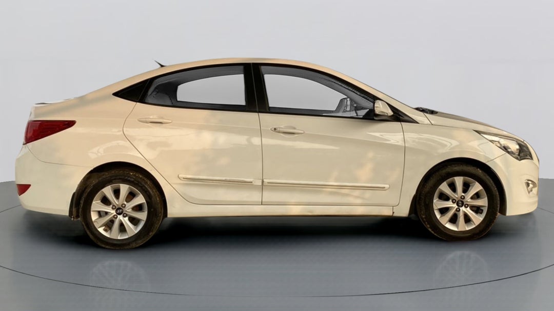Right Side View