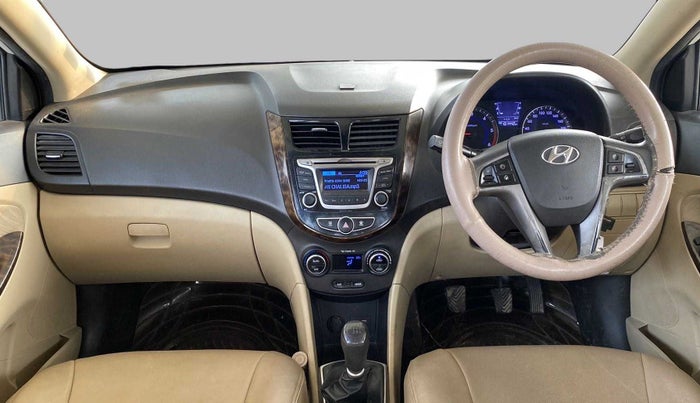 2015 Hyundai Verna FLUIDIC 1.6 CRDI S, Diesel, Manual, 1,01,702 km, Dashboard
