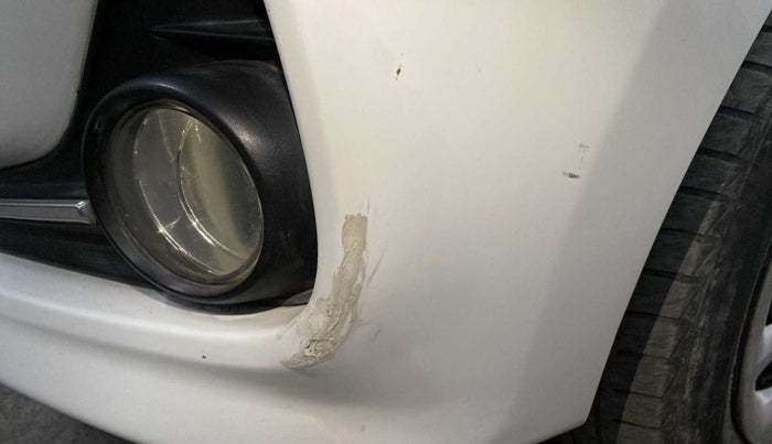 2017 Hyundai Grand i10 Sportz1.2 CRDI, Diesel, Manual, 90,107 km, Front bumper - Paint has minor damage