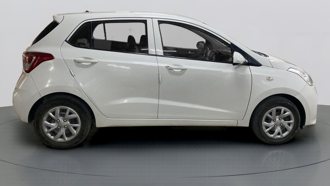 Right Side View