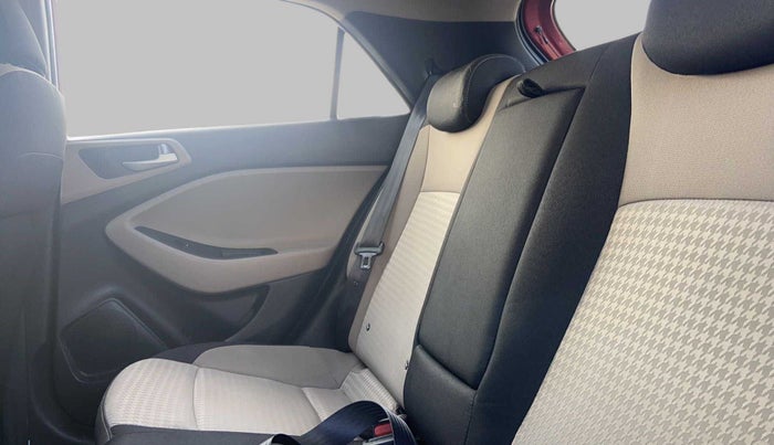 2019 Hyundai Elite i20 1.2  ASTA (O) CVT, Petrol, Automatic, 17,874 km, Right Side Rear Door Cabin