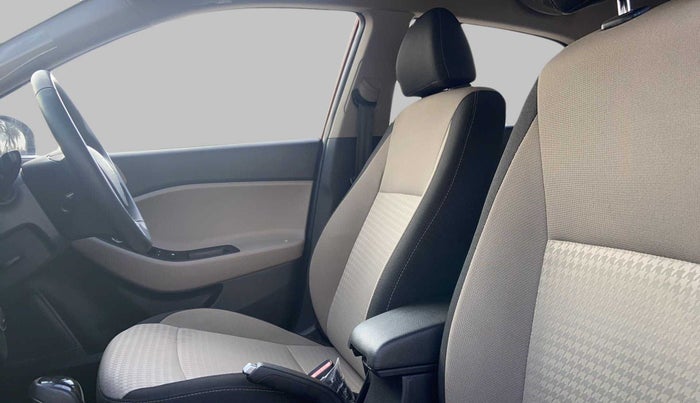 2019 Hyundai Elite i20 1.2  ASTA (O) CVT, Petrol, Automatic, 17,874 km, Right Side Front Door Cabin