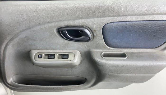 2011 Maruti Alto K10 VXI P, Petrol, Manual, 39,093 km, Driver Side Door Panels Control