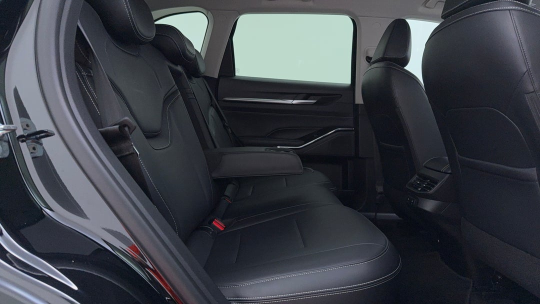 Right Side Rear Door Cabin View