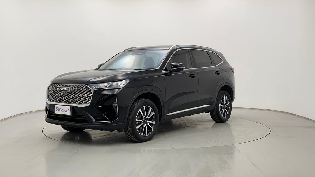 Left Front Diagonal (45- Degree) View