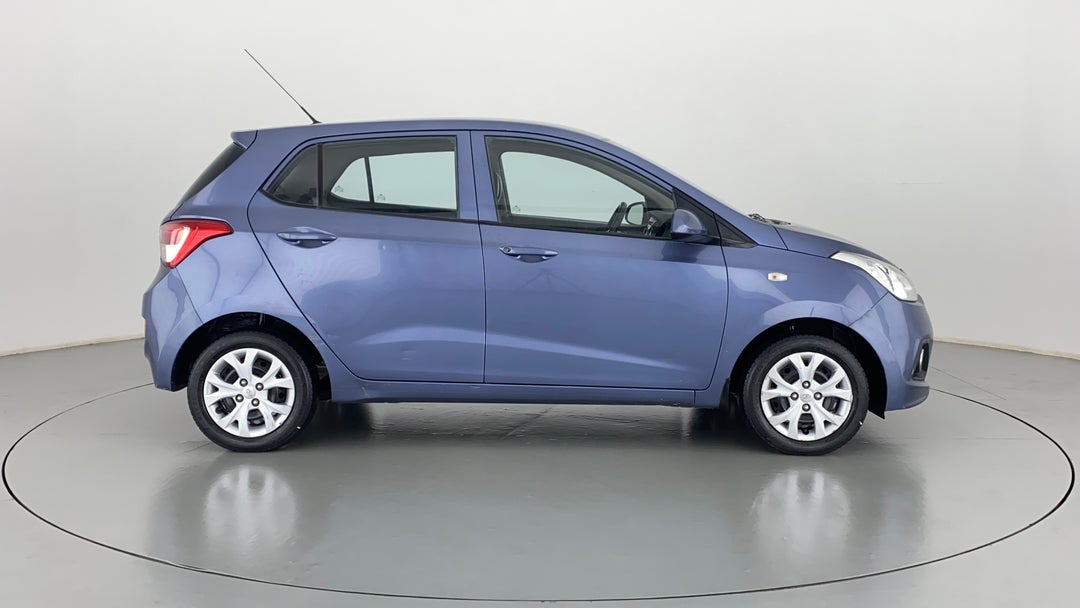Right Side View