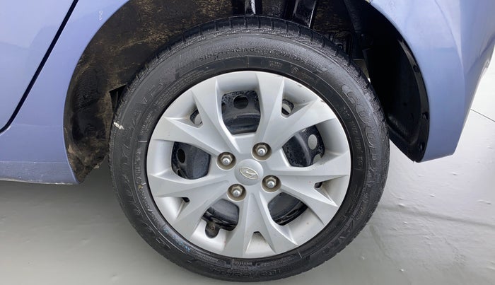 2015 Hyundai Grand i10 MAGNA 1.2 VTVT, Petrol, Manual, 56,766 km, Left Rear Wheel
