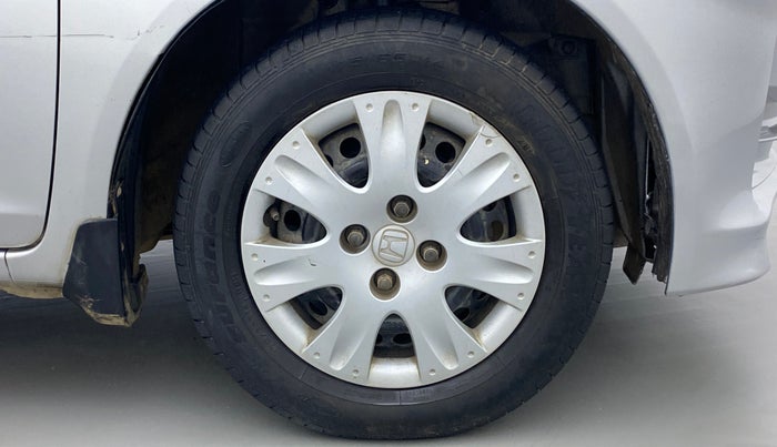 2014 Honda Amaze 1.2 SX MT I VTEC, Petrol, Manual, 82,867 km, Right Front Wheel