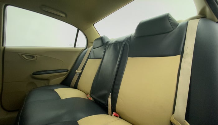 2014 Honda Amaze 1.2 SX MT I VTEC, Petrol, Manual, 82,867 km, Right Side Rear Door Cabin