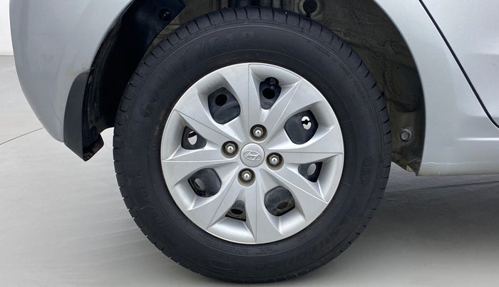 2019 Hyundai Elite i20 1.2 MAGNA PLUS VTVT, Petrol, Manual, 39,464 km, Right Rear Wheel