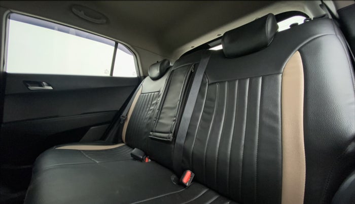 2018 Hyundai Creta 1.6 SX CRDI, Diesel, Manual, 74,507 km, Right Side Rear Door Cabin