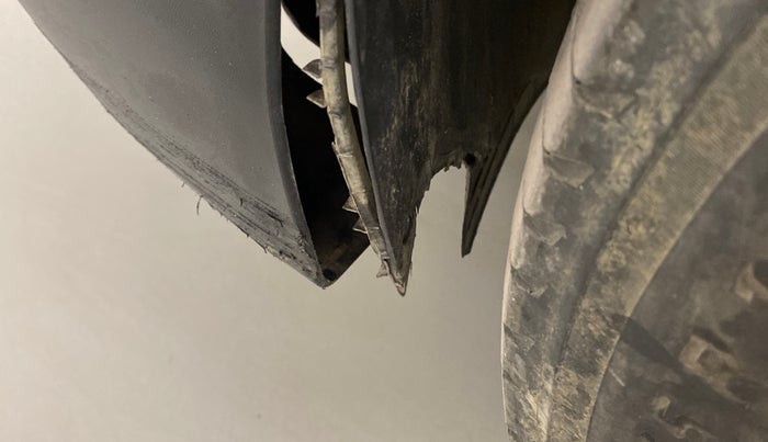 2018 Hyundai Creta 1.6 SX CRDI, Diesel, Manual, 74,507 km, Left fender - Lining loose