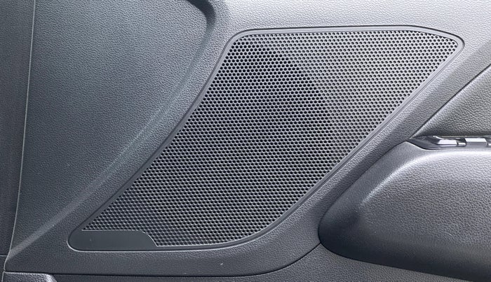 2016 Hyundai New Elantra 2.0 SX (O) MT, Petrol, Manual, 64,808 km, Speaker