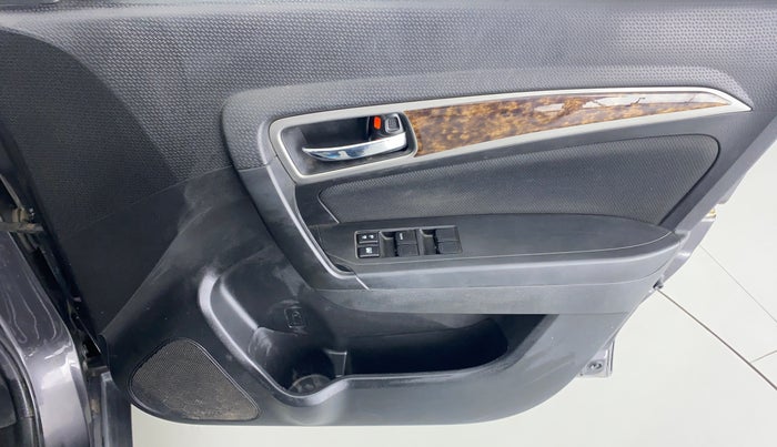 2019 Maruti Vitara Brezza ZDI, Diesel, Manual, 48,230 km, Driver Side Door Panels Control