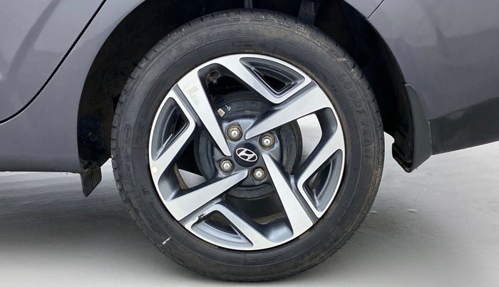 2020 Hyundai AURA SX PETROL, Petrol, Manual, 26,203 km, Left Rear Wheel