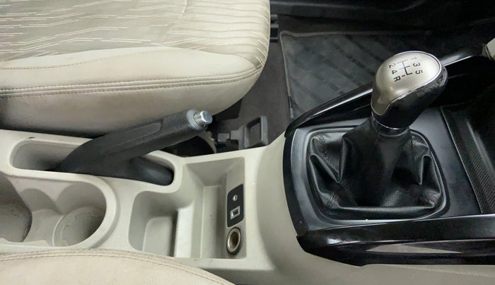 2013 Ford Ecosport 1.5 TITANIUM TI VCT, Petrol, Manual, 52,149 km, Gear Lever