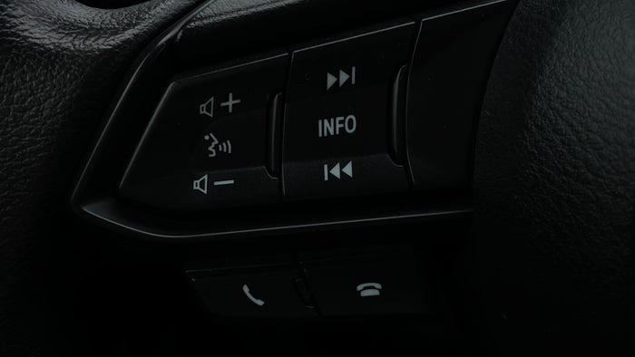 MAZDA CX 3-Drivers Control