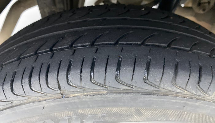2017 Maruti Alto 800 LXI, Petrol, Manual, 19,616 km, Right Rear Tyre Tread