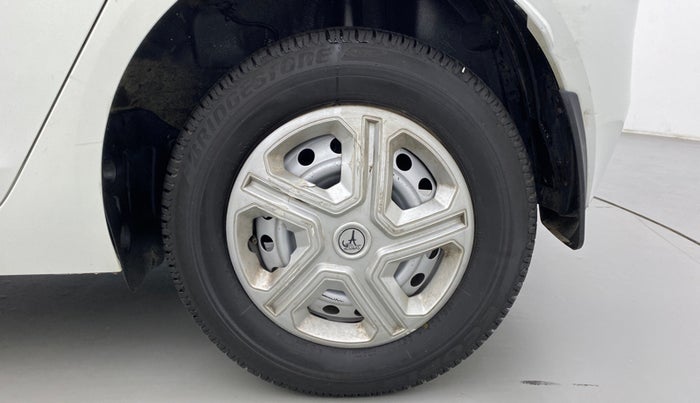 2020 Tata ALTROZ XE 1.2, Petrol, Manual, 20,999 km, Left Rear Wheel