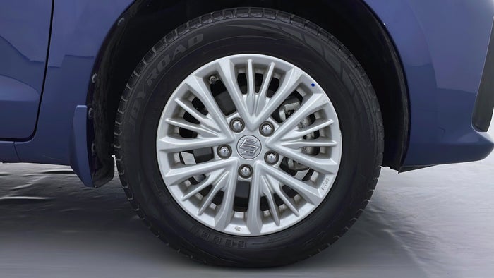 SUZUKI ERTIGA-Right Front Tyre