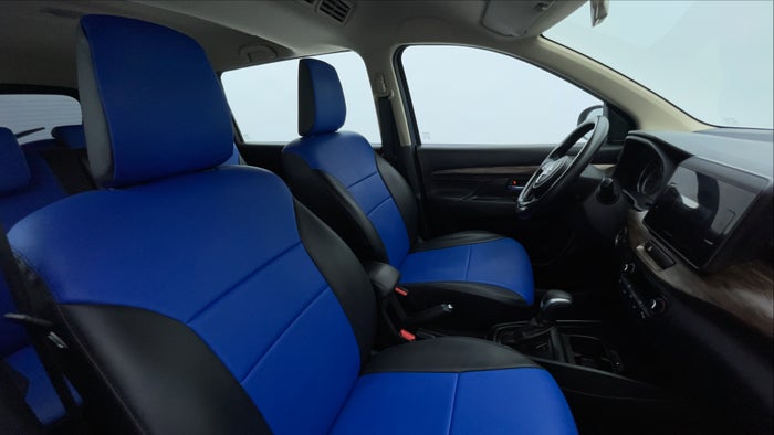 SUZUKI ERTIGA-Right Side Front Door Cabin View