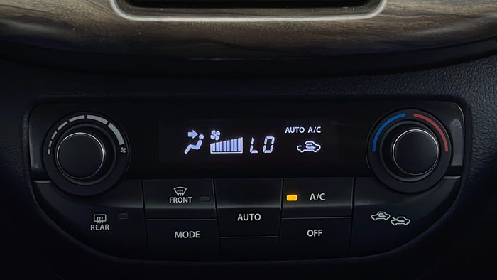SUZUKI ERTIGA-Automatic Climate Control