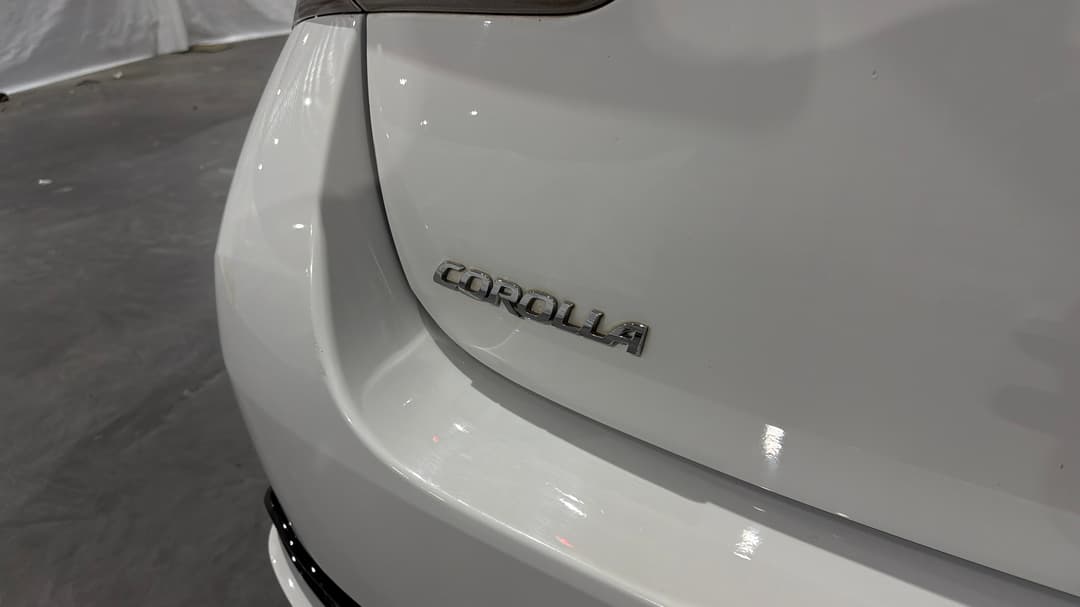 2017 Toyota Corolla Ascent Sport, Automatic, 105719 km, Badge (Boot Left Side)
