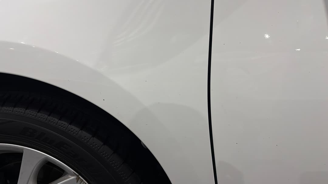 2017 Toyota Corolla Ascent Sport, Automatic, 105719 km, Quarter Panel Front LHS Guard Chip