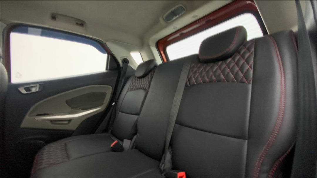 Right Side Rear Door Cabin