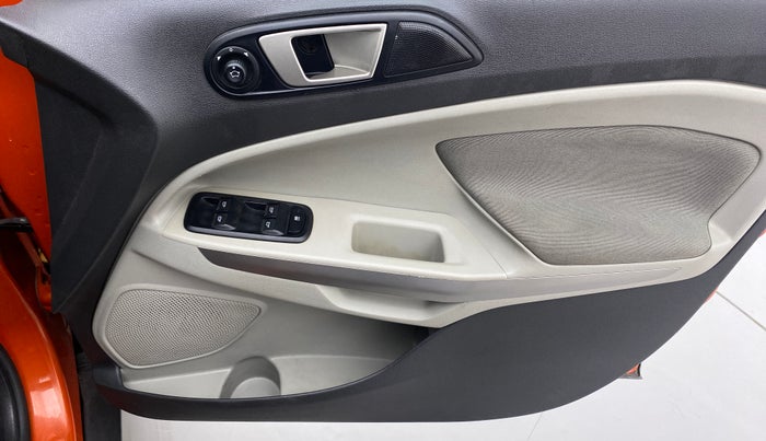 2014 Ford Ecosport 1.5 TREND TDCI, Diesel, Manual, 96,718 km, Driver Side Door Panels Control
