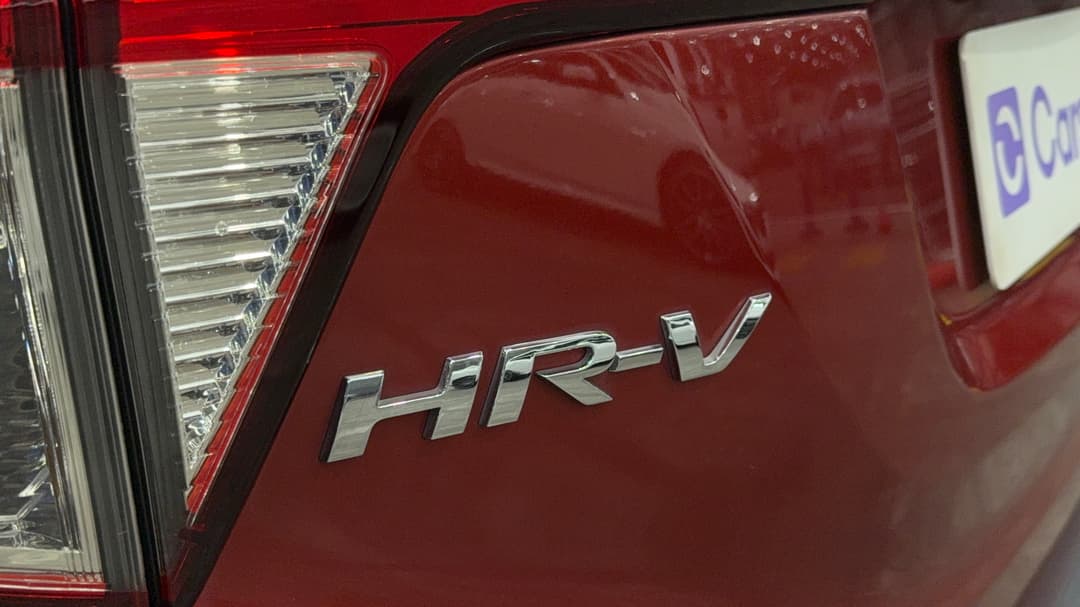 2019 Honda HR-V Vti, Automatic, 71300 km, Badge (Boot Left Side)