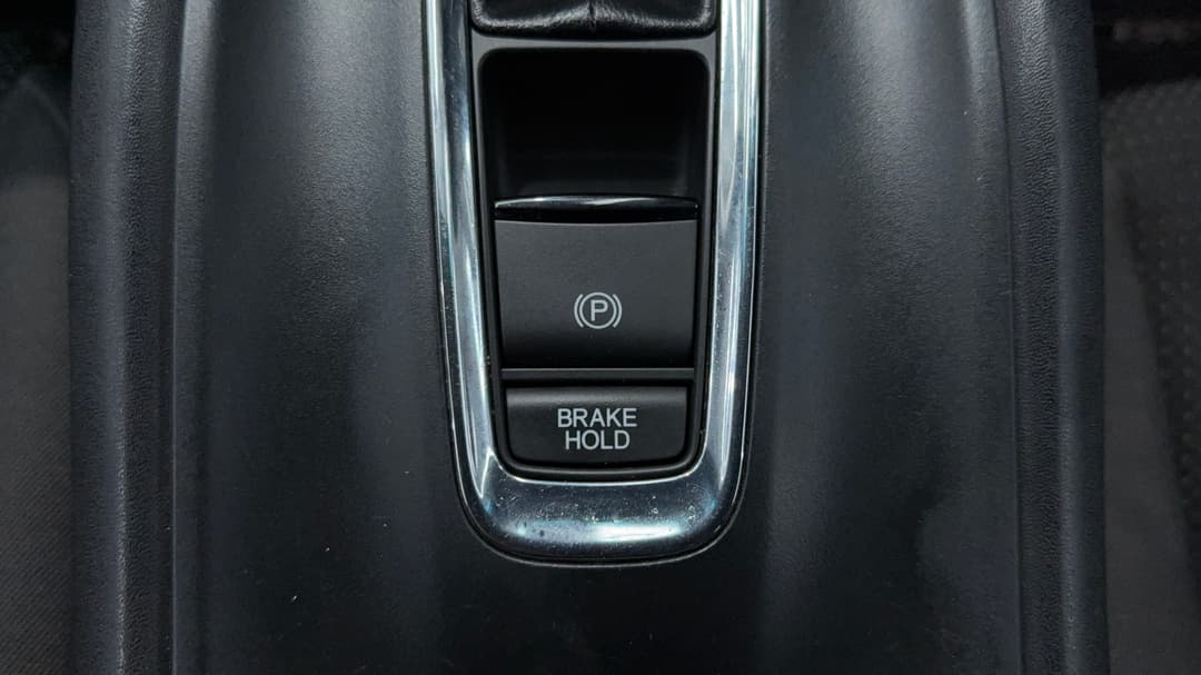 2019 Honda HR-V Vti, Automatic, 71300 km, Handbrake