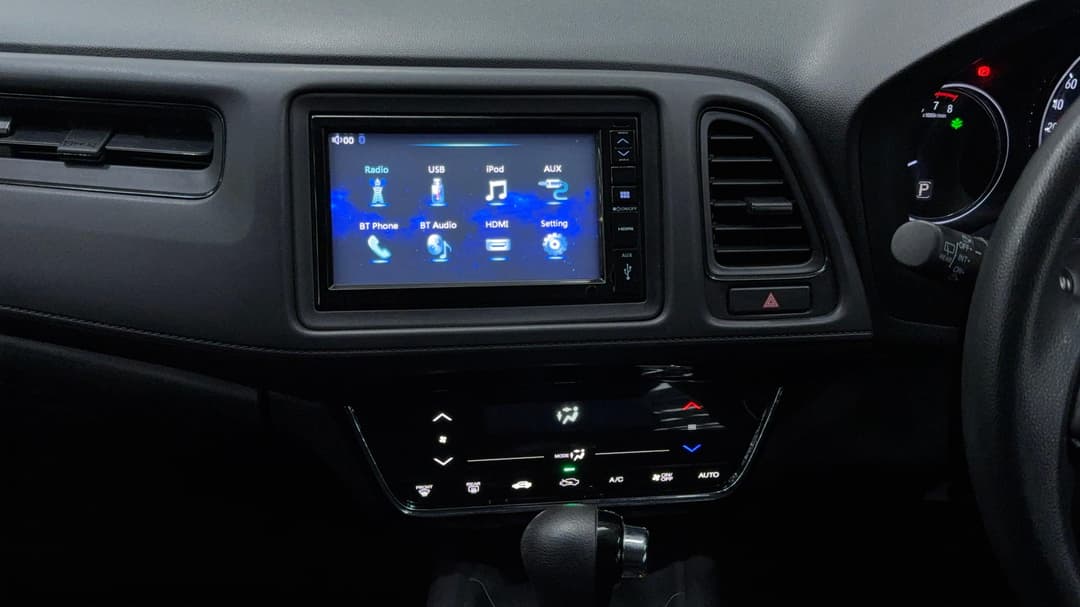 2019 Honda HR-V Vti, Automatic, 71300 km, Center Console