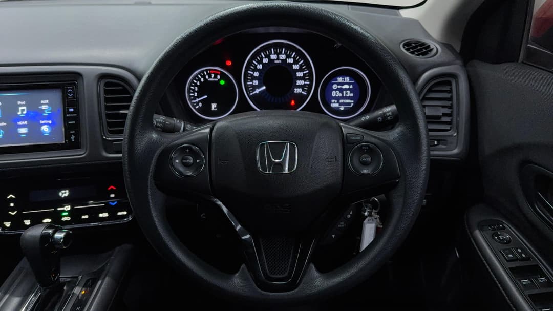 2019 Honda HR-V Vti, Automatic, 71300 km, Steering Wheel Close-up