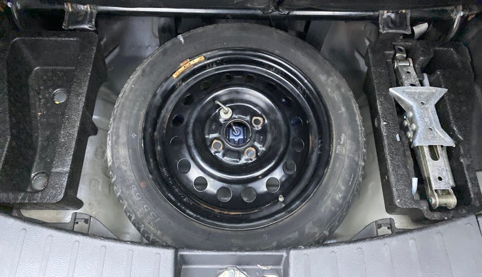 2015 Maruti Wagon R 1.0 VXI, Petrol, Manual, 22,011 km, Spare Tyre