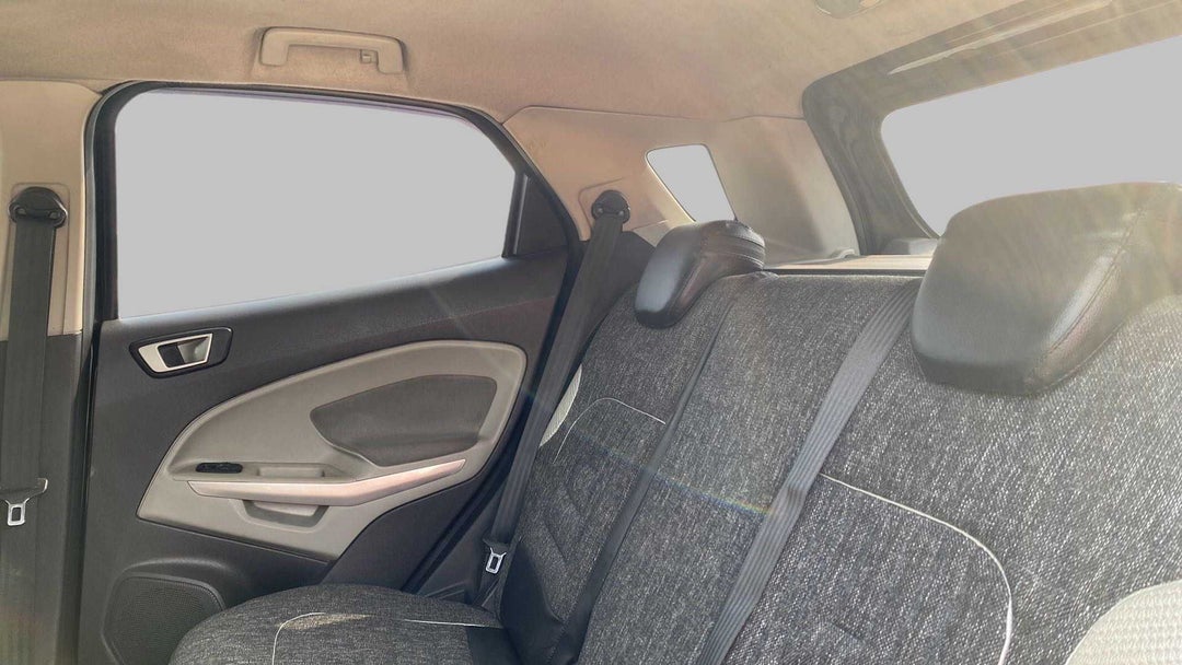 Right Side Rear Door Cabin