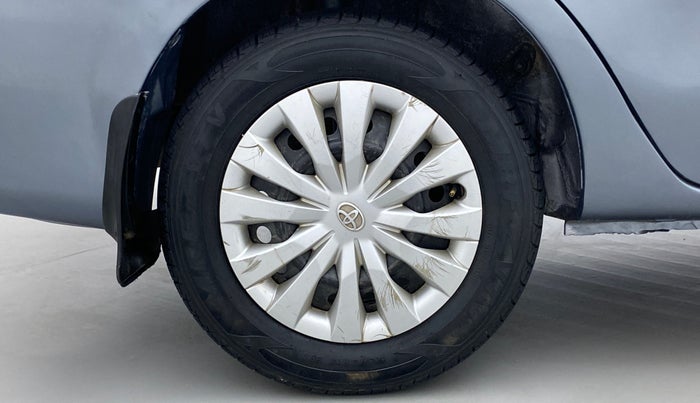 2015 Toyota Etios G, Petrol, Manual, 86,484 km, Right Rear Wheel