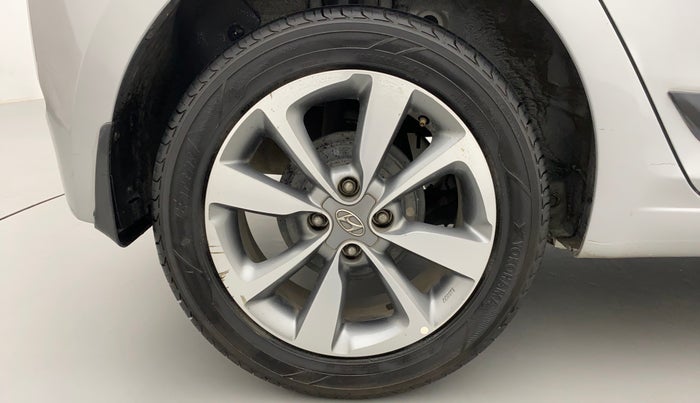 2017 Hyundai Elite i20 ASTA 1.2 (O), Petrol, Manual, 63,398 km, Right Rear Wheel