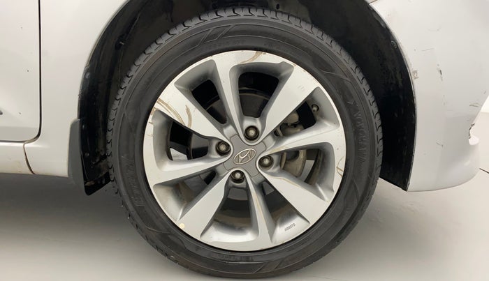 2017 Hyundai Elite i20 ASTA 1.2 (O), Petrol, Manual, 63,398 km, Right Front Wheel