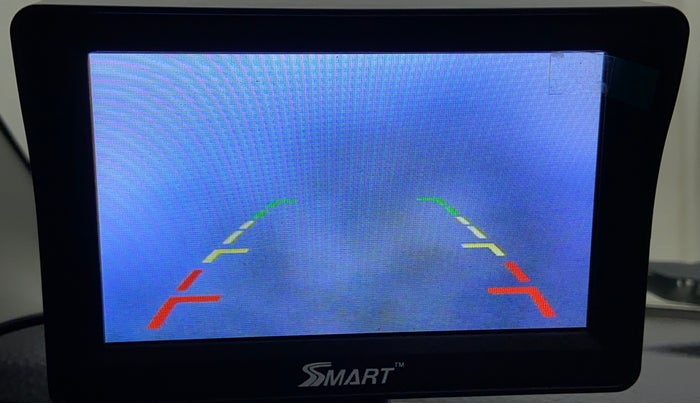 2014 Maruti Swift VXI D, Petrol, Manual, 48,495 km, Infotainment system - Reverse camera not working