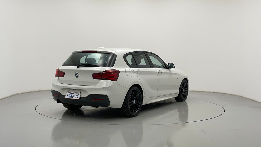 Right Back Diagonal (45- Degree) View