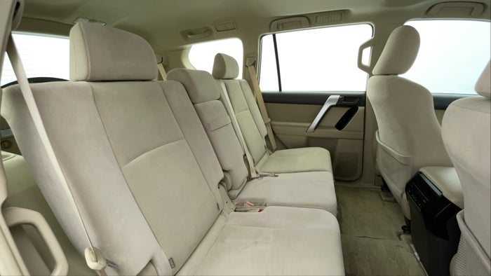 TOYOTA PRADO-Right Side Door Cabin View