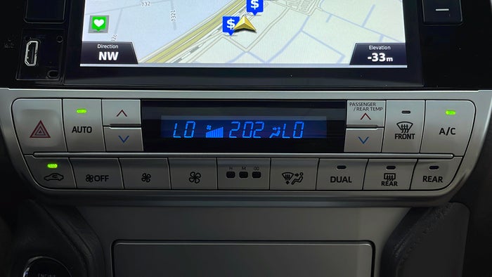TOYOTA PRADO-Automatic Climate Control