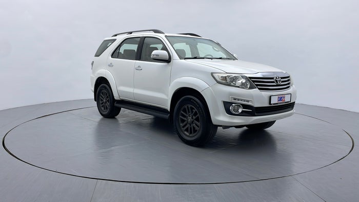 TOYOTA FORTUNER-Front Left