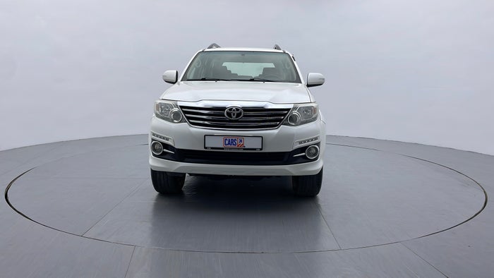 TOYOTA FORTUNER-Front View