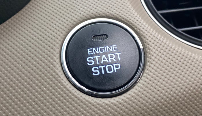 2013 Hyundai Grand i10 SPORTZ 1.2 KAPPA VTVT, Petrol, Manual, 76,761 km, Keyless Start/ Stop Button