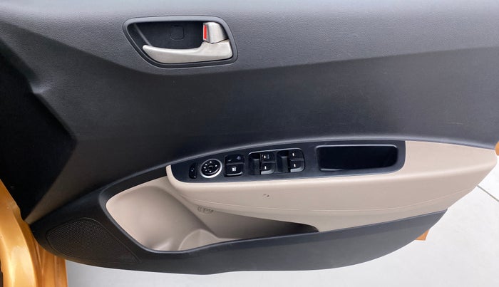 2013 Hyundai Grand i10 SPORTZ 1.2 KAPPA VTVT, Petrol, Manual, 76,761 km, Driver Side Door Panels Control